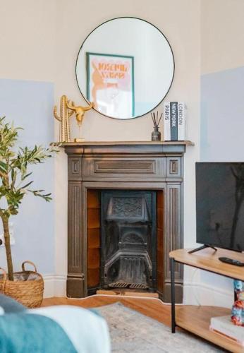 Cosy , haven and spacious apartment - Tap to explore photos