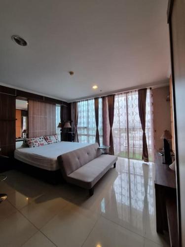 Luxurious Ancol Mansion Apartment