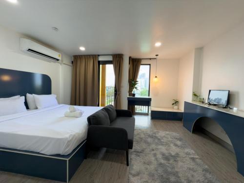 Breezewood Bangkok Hotel Room Type - Deluxe Double Room