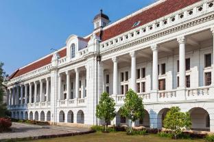 HI HOTEL SENEN - Tap to explore photos