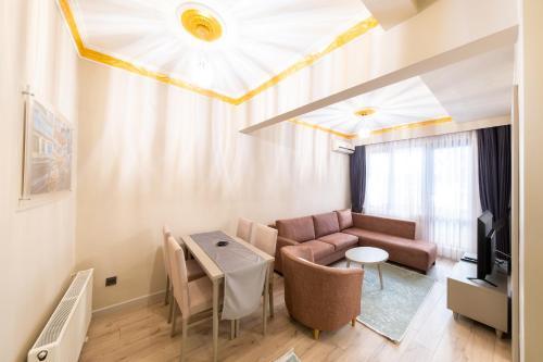Taksim No 44 Apart Hotel - Tap to explore photos