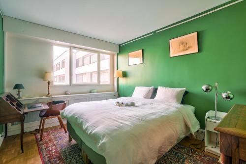 GuestReady - 105m2 bright apartment - Tap to explore photos