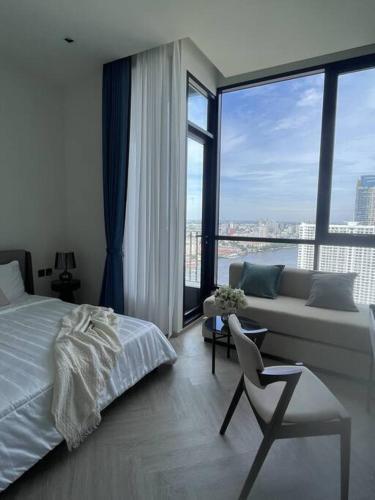 Luxurious River View chao phraya river - Tap to explore photos