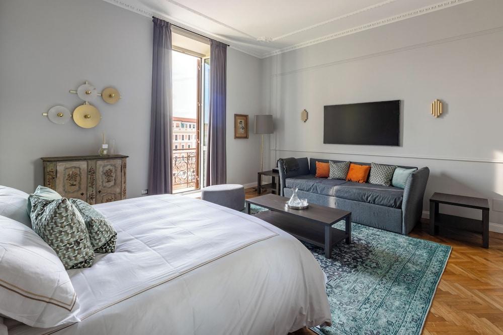 Migliori Collection Suites Via Veneto Room Type - Deluxe Studio Suite, Balcony, City View