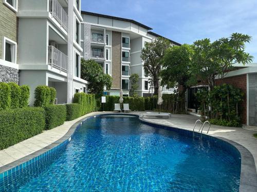 Title V Sunny Nest Sea View 5fl Pool Gym - Tap to explore photos