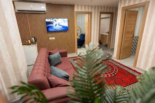 Kral As Suite Hotel - Tap to explore photos