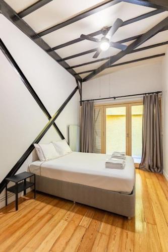 Warm Rustic Charming 2BD Galata wPatio Gem! #320 - Tap to explore photos