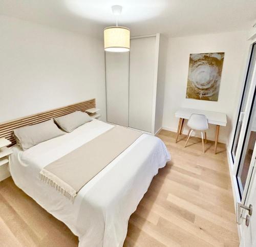 Nice flat Paris Clichy