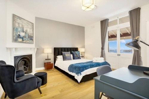 Sydney CBD Waterview Apartment 56A