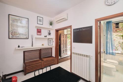 Trastevere Apartment Roma centro con wifi e netflix - Tap to explore photos