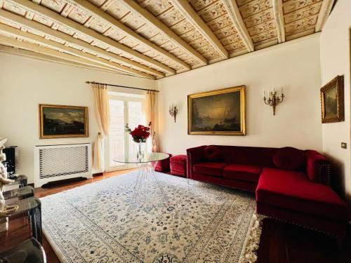 Babuino Luxury Apartment - Piazza di Spagna - Tap to explore photos