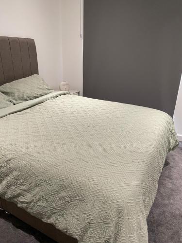 Royal One Bed Apartment - Tap to explore photos