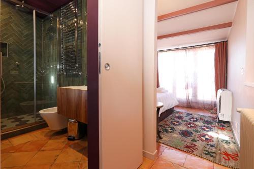 Spagna Prestige Apartment Room Type - Three-Bedroom Apartment with Balcony Spagna Prestige Apartment Room Type - Three-Bedroom Apartment with Balcony