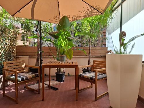 Appian Private Suites - Tap to explore photos