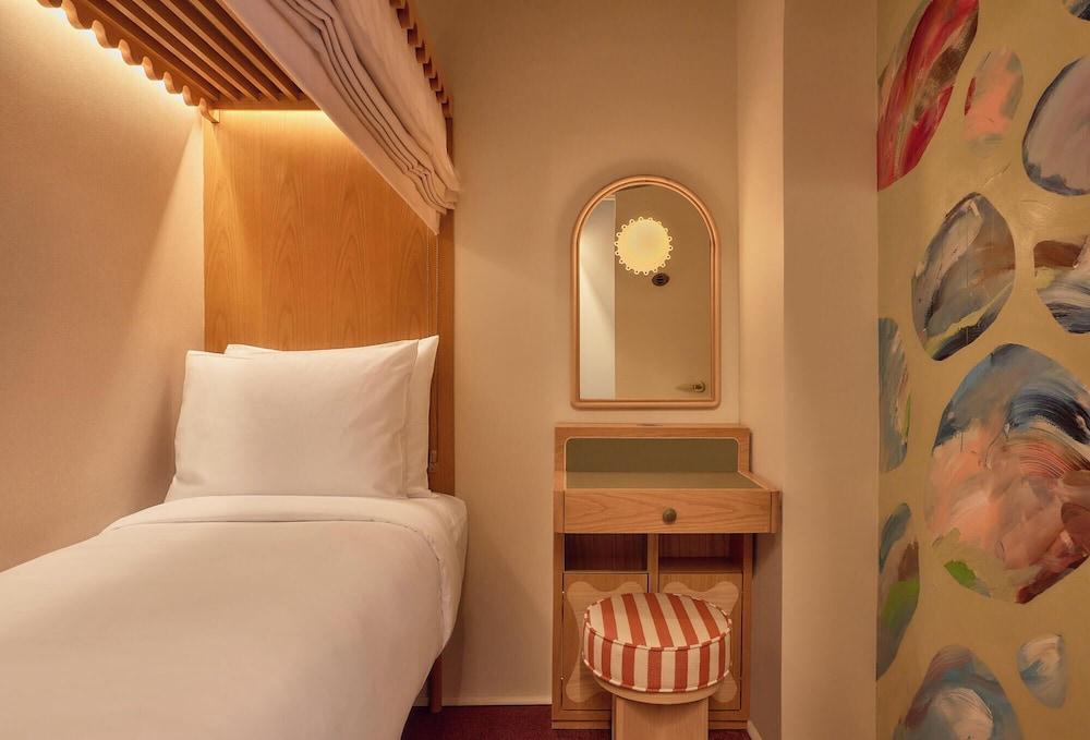 Now Now NoHo Room Type - Now or Never Sleeper Cabin