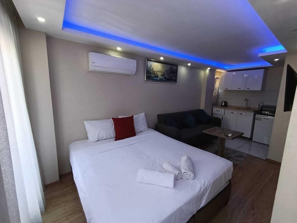 BlueRoyal Grand Bazaar Room Type - Deluxe Triple Room, City View BlueRoyal Grand Bazaar Room Type - Deluxe Triple Room, City View