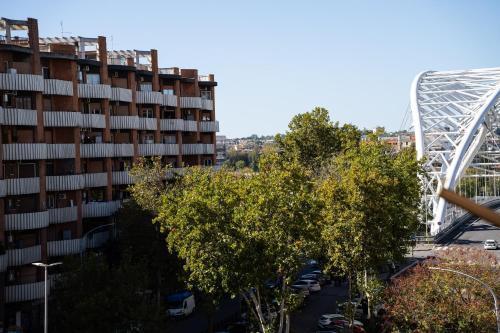 Garbatella Bridge Apartment