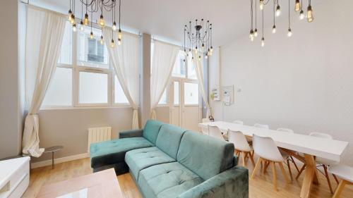 Bluestay 4 - Superbe appartement à Paris - Tap to explore photos