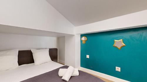 Bluestay 4 - Superbe appartement à Paris - Tap to explore photos