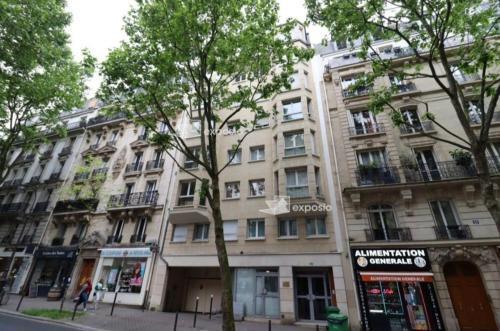 Fastrentbnb Studio complet Paris Buttes Chaumont