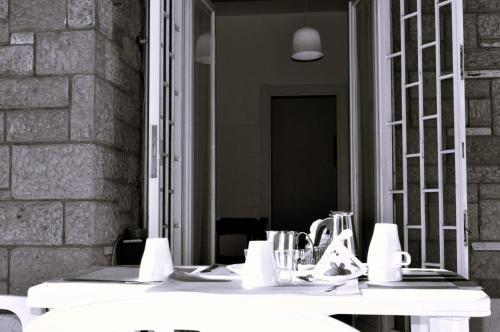Fem House - Tap to explore photos