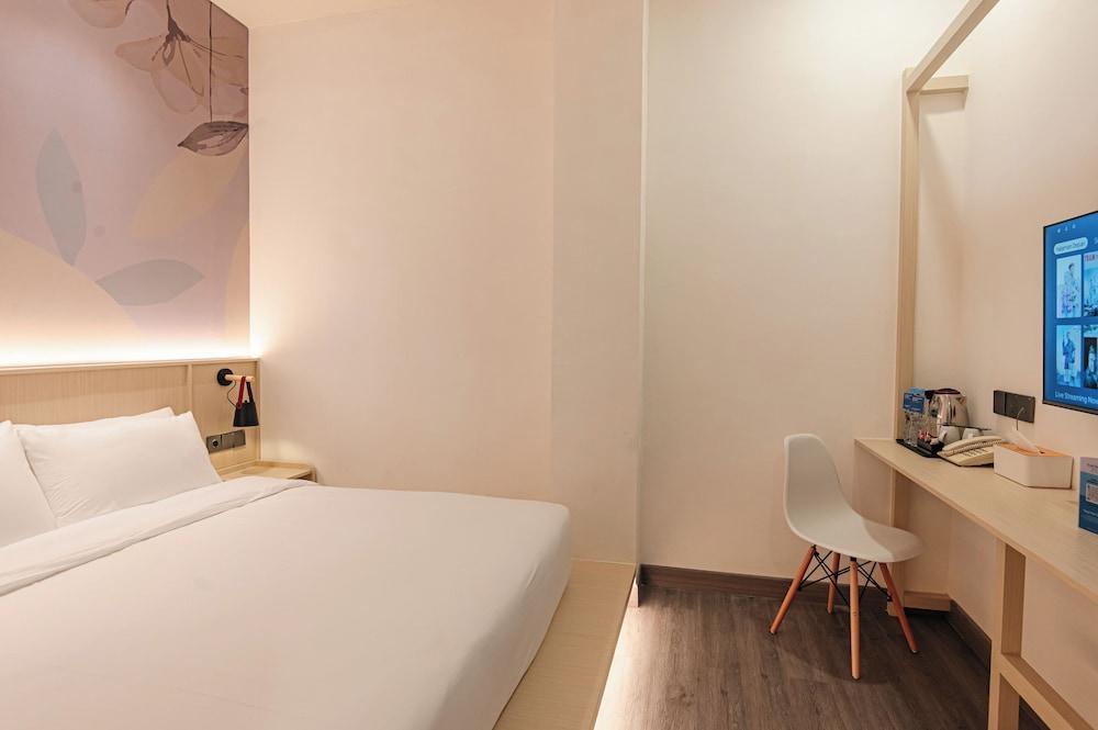 True Blue Menteng Jakarta