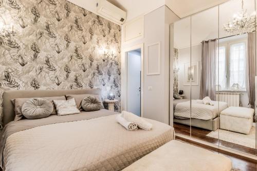 Villa Borghese Gallery Rooms - Tap to explore photos