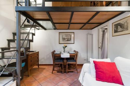Trastevere Cottage - Tap to explore photos