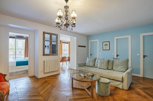Residence Centre de Paris by Studio prestige Room Type - Deluxe Apartment