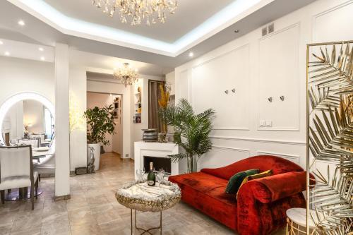 Romanctic Loft near Eiffel Tower - Tap to explore photos