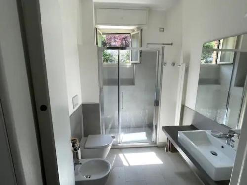Apartment Roma San Pietro - Tap to explore photos
