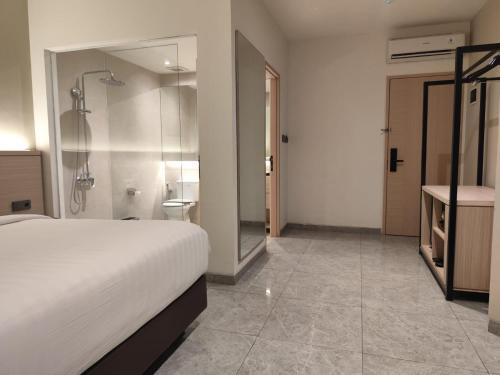 Ow! Hotel Boutique Kemayoran Room Type - Double Room
