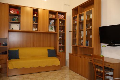 Elfa Home Room Type - One-Bedroom Apartment