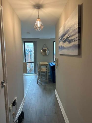 Cute apartment next to Colindale Station - Tap to explore photos