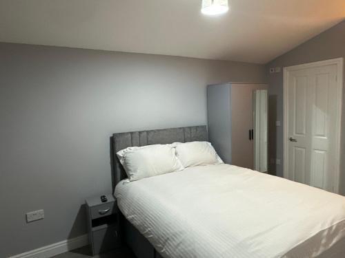 Ruxley Studios Room Type - Studio with Sofa Bed Ruxley Studios Room Type - Studio with Sofa Bed