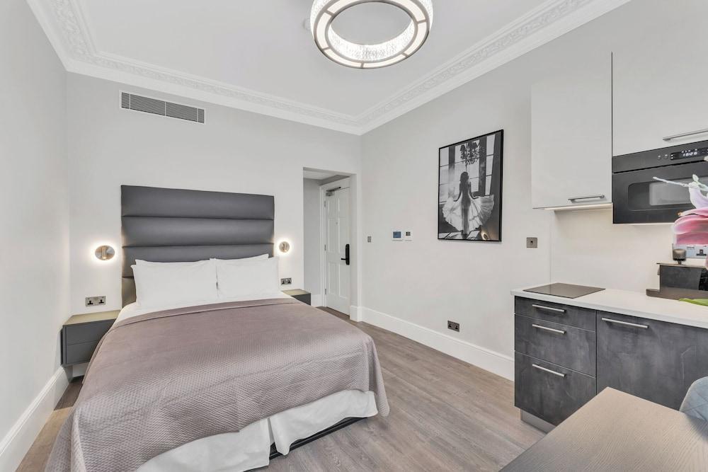 Cleveland Residences Bloomsbury Room Type - Deluxe Studio Suite
