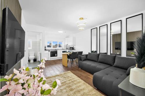 Skyline Studios Stratford London - Tap to explore photos