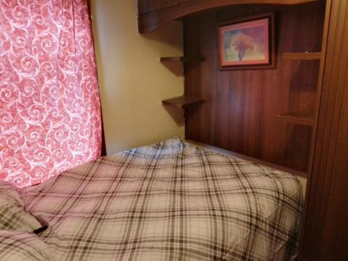 Comfortable rooms - Tap to explore photos