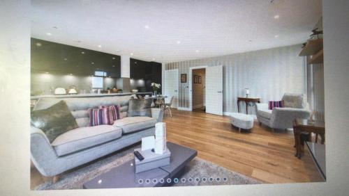 LUXURY DOUBLE BEDROOMs - Tap to explore photos