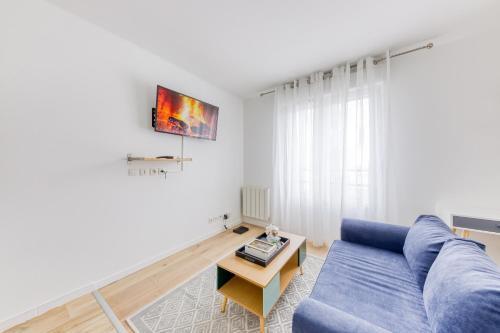 Élégant Studio à Colombes, à Deux Pas de Paris - Tap to explore photos
