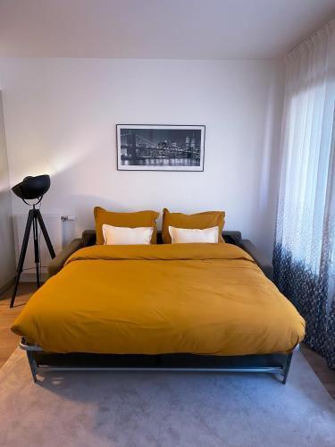 Bright & Spacious Apartment near Paris 6 Guests - Tap to explore photos