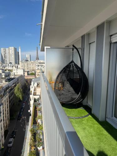 Apartment My HOME Eiffel Tower View