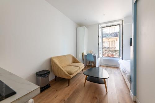 Studio lumineux proche Paris Vincennes - Tap to explore photos
