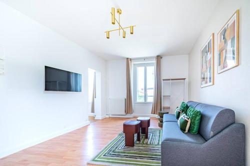 Appartement spacieux et calme Ville de Issy - Tap to explore photos
