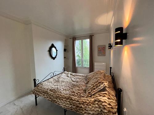 Appartement Paris - Tap to explore photos
