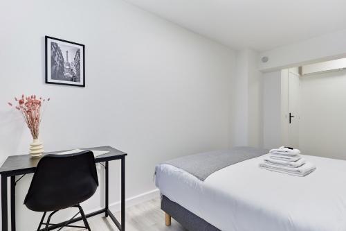 Résidence Luxembourg St Germain des Près by Studio prestige - Tap to explore photos