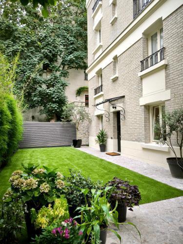 Montmartre en rez-de-jardin