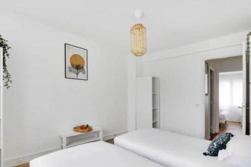 Superbe appartement lumineux et calme - Tap to explore photos