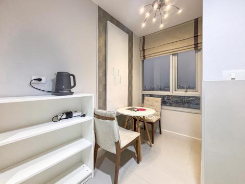 MUXA Condo - Centric Sea Room Type - One-Bedroom Family Apartment