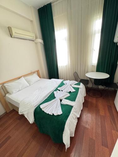 Taksim Plaza Suite - Tap to explore photos